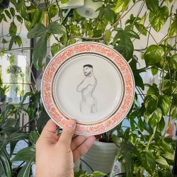 KINKY PLATE - BUBBLE BUTT
