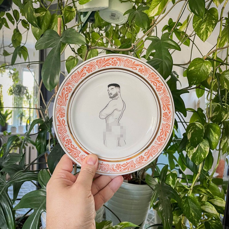 KINKY PLATE - BUBBLE BUTT