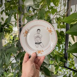 KINKY PLATE - BOY NEXT DOOR