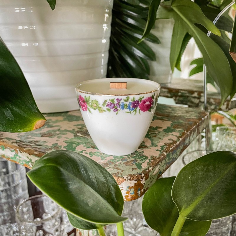 AMBRA, CEDR I GAŁKA MUSZKATAŁOWA - ŚWIECA SOJOWA