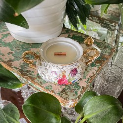 MALINA, RÓŻA I BIAŁE PIŻMO...