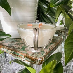 KADZIDŁO, KASZMIR I DRZEWO SANDAŁOWE - ŚWIECA SOJOWA